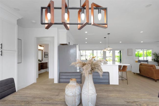 6508 Senegal Palm Way, House other with 3 bedrooms, 2 bathrooms and null parking in APOLLO BEACH FL | Image 9