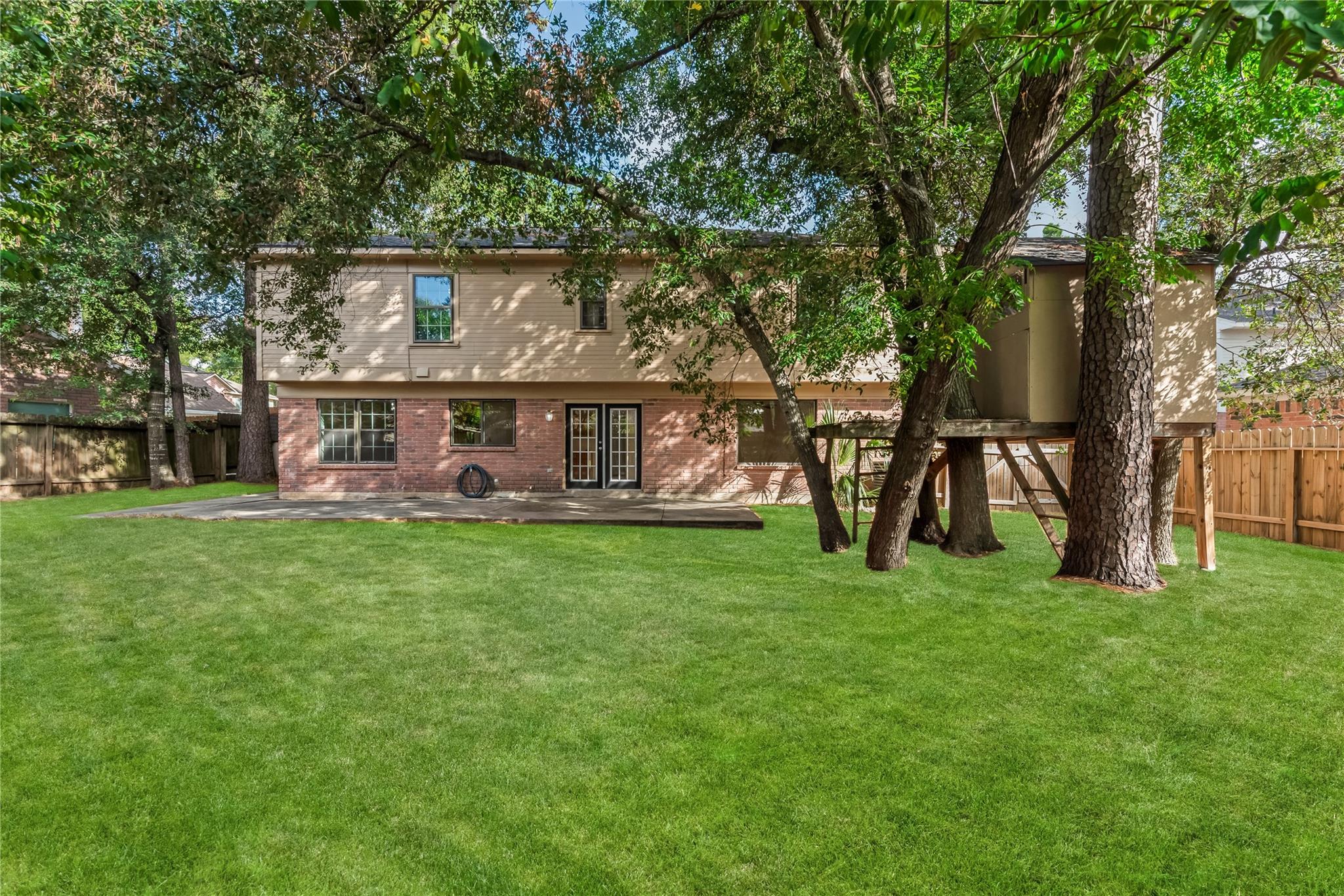 Residential in Spring 5