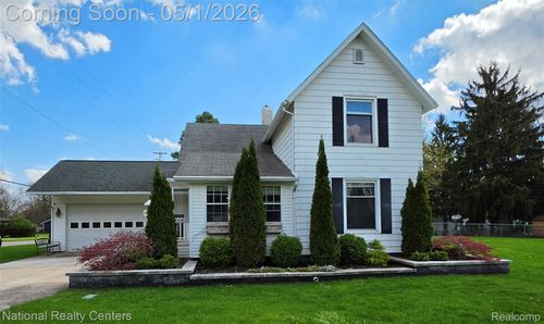 313 Tiffany St, Brooklyn, MI, 49230-9809 | Card Image