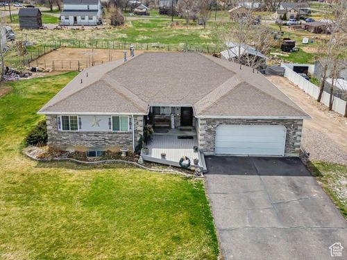 170 E 400 N, Mt Pleasant, UT, 84647-1203 | Card Image