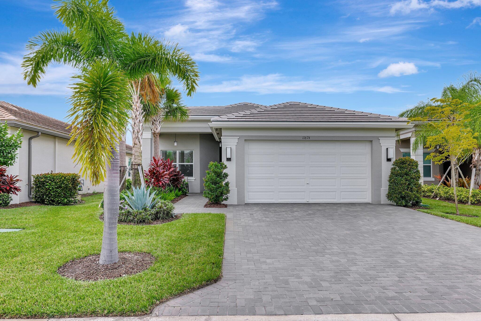 Moon River Way, Port Saint Lucie, FL 34987