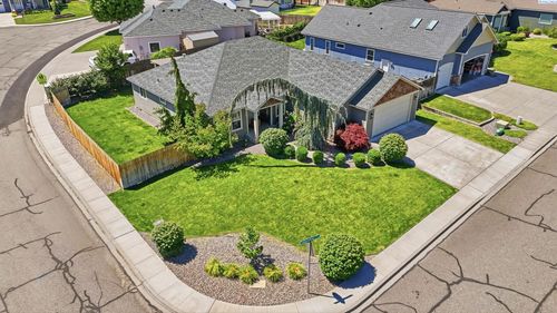 4143 Cobblestone Court, Richland, WA, 99352 | Card Image