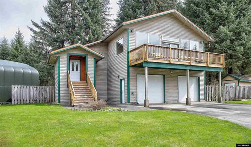 3838 Killewich Dr, Juneau, AK, 99801-8831 | Card Image