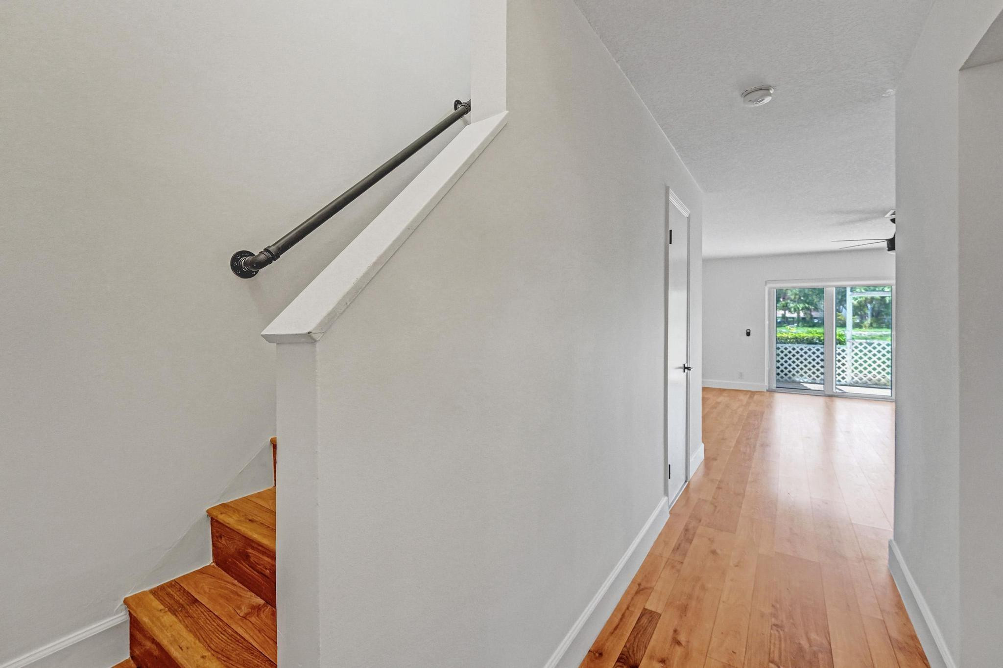 Residential Lease in Deerfield Beach 5