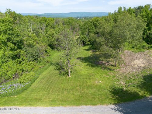 10 Miller View Rd, Egremont, MA, 01230-9085 | Card Image
