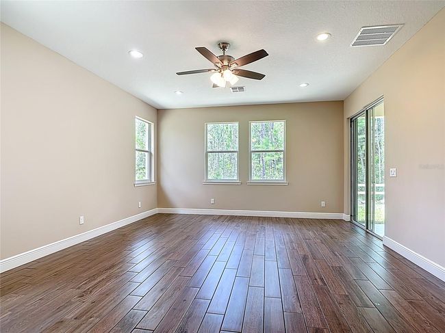 Owners Suite Bedroom | Image 34
