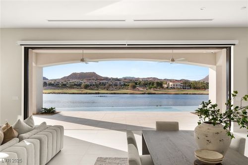 32 Grand Corniche Dr, Henderson, NV, 89011-2004 | Card Image