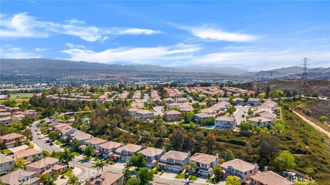 28089 Promontory Ln, House other with 5 bedrooms, 3 bathrooms and 3 parking in Valencia CA | Image 54