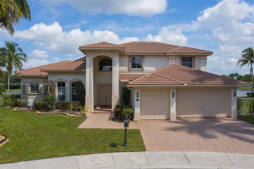 934 Gulfstream Ct, Weston, FL, 33327 | Card Image