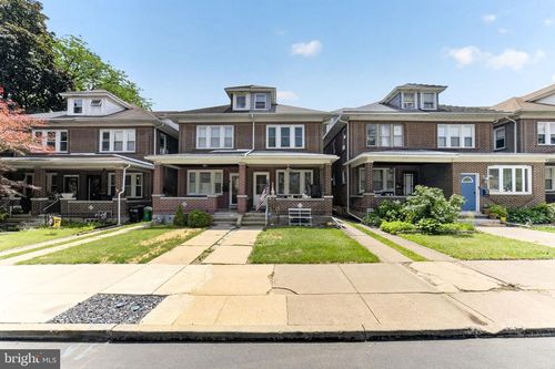 2218 W Tilghman St, ALLENTOWN, PA, 18104-4332 | Card Image