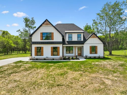 1990 Chicken Rd, Lebanon, TN, 37090-6713 | Card Image