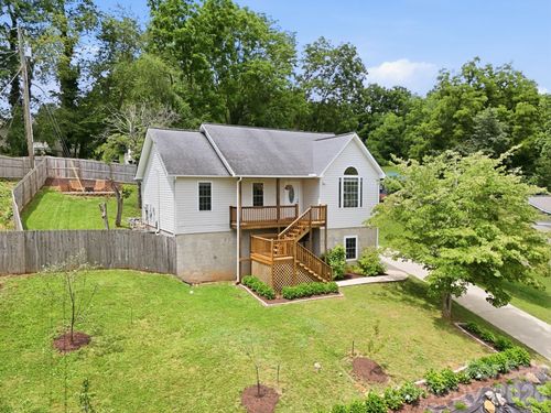 320 Meadowbrook Dr, Canton, NC, 28716-3512 | Card Image