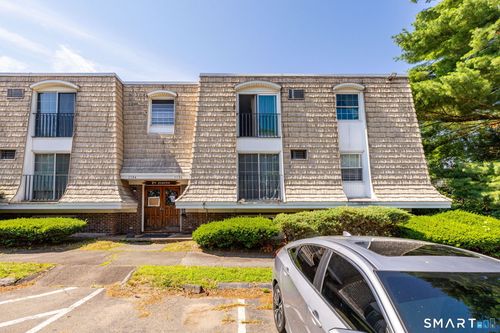 b2-1186 Middle Tpke W, Manchester, CT, 06040-7914 | Card Image