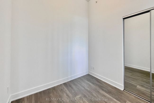 429 - 2485 Taunton Rd, Condo with 2 bedrooms, 2 bathrooms and 1 parking in Oakville ON | Image 15