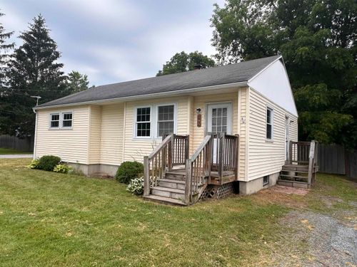 42 Colvin Ave, Shaftsbury, VT, 05262-9575 | Card Image