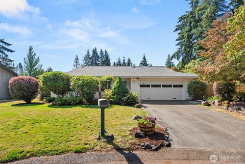 2011 Baker Ter Se, Olympia, WA, 98501-3718 | Card Image