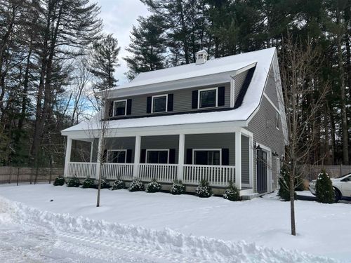 17 Cottage Park Drive, Dover, NH, 03820 | Card Image