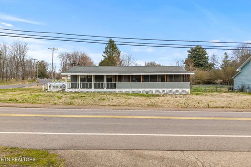 8 Conner Dr, Englewood, TN, 37329-3250 | Card Image