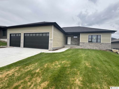 535 N 108th St, Lincoln, NE, 68527-2529 | Card Image