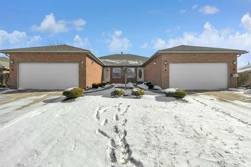 37 Riverview Dr, Shelby, OH, 44875-1770 | Card Image