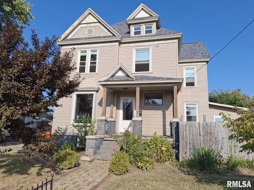 335 S 5th Ave, Canton, IL, 61520-3122 | Card Image