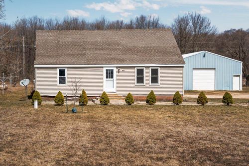 7602 Hoadley Rd, Benzonia, MI, 49616-9674 | Card Image