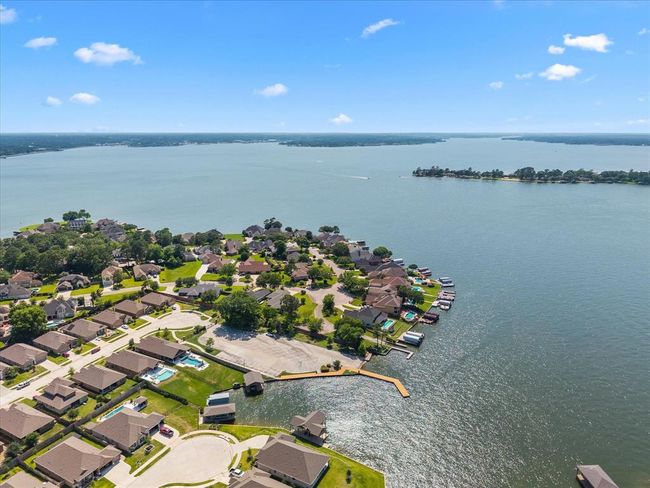 8322 Sands Bank Ln, House other with 4 bedrooms, 5 bathrooms and 2 parking in Conroe TX | Image 44