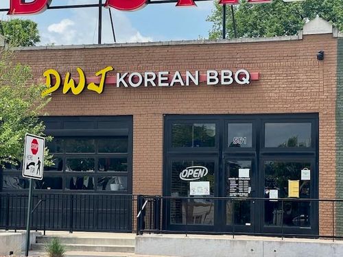 535 S Highland St, Memphis, TN, 38111-4301 | Card Image