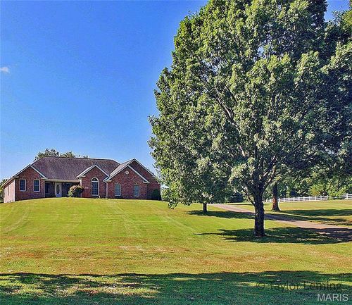 1537 County Road 618, Cape Girardeau, MO, 63701-9219 | Card Image