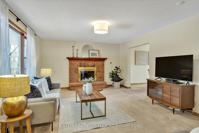 868 Lily Lake Rd, House other with 4 bedrooms, 2 bathrooms and 6 parking in Selwyn ON | Image 10
