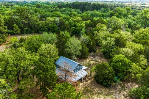 242 Cody Ln, Bastrop, TX, 78602-3650 | Card Image