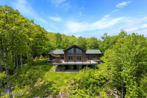 84 Twin Boulder Dr, Diamond Point, NY, 12824 | Card Image