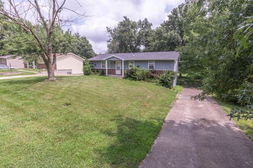 200 N Broadview Ct, COLUMBIA, MO, 65201-6937 | Card Image