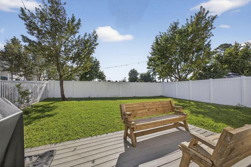 6017 Pine Tree Way, Riviera Beach, FL, 33410-1923 | Card Image