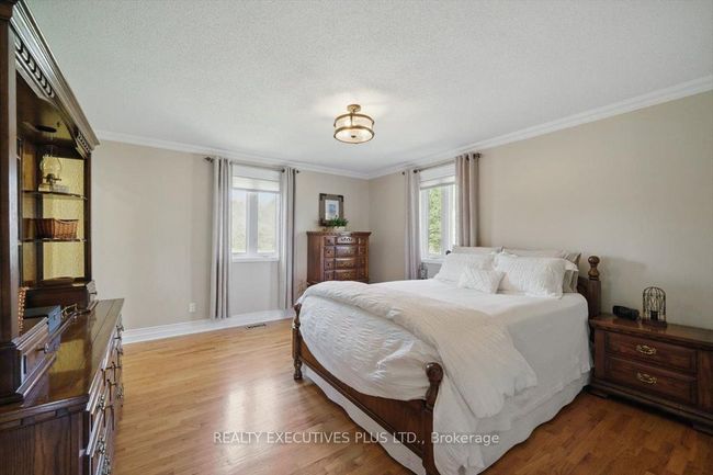 2935 Baseline Rd, House other with 5 bedrooms, 4 bathrooms and 10 parking in Saint-Pascal-Baylon ON | Image 13