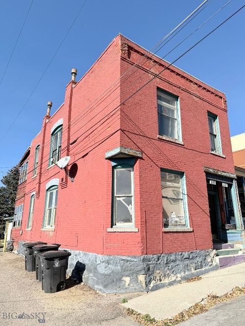 207 S Crystal St, Butte, MT, 59701-1503 | Card Image