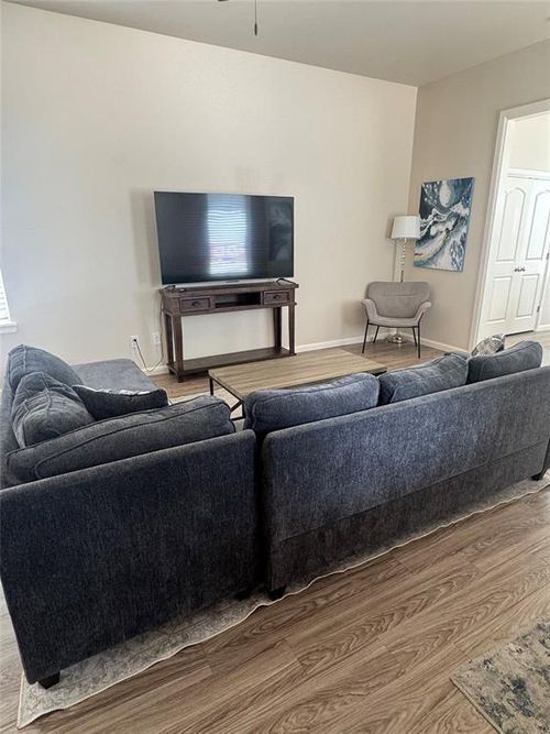 3427 Enclave Pl, Norman, OK, 73072-2227 | Card Image