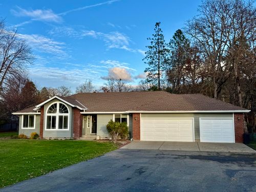 197 Joe Creek Rd, Merlin, OR, 97532-9799 | Card Image