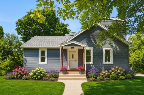 818 Bach St, Northbrook, IL, 60062-3445 | Card Image