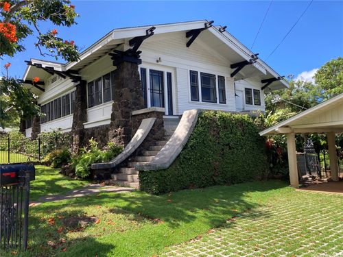 2701 Aolani Pl, Honolulu, HI, 96822-1606 | Card Image