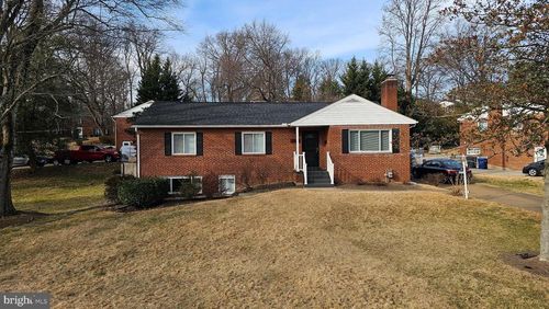 3164 Patrick Henry Dr, FALLS CHURCH, VA, 22044-1825 | Card Image