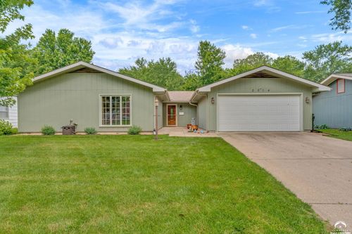 2904 Belle Haven Dr, Lawrence, KS, 66046-4657 | Card Image