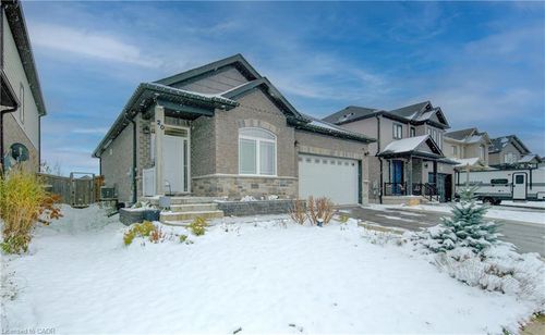 20 Stier Rd, New Hamburg, ON, N3A4N7 | Card Image