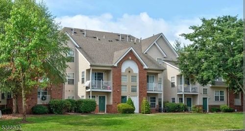 906 Rhoads Dr, BELLE MEAD, NJ, 08502-4117 | Card Image