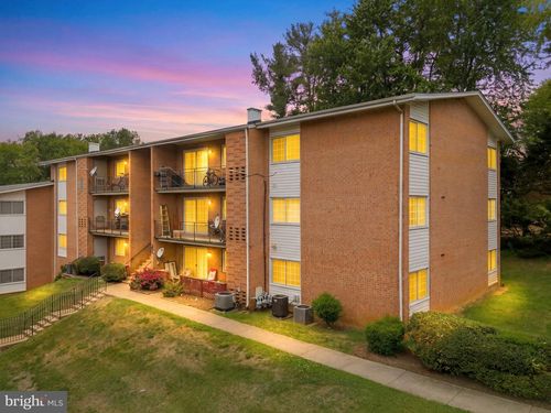 222-635 Waterloo Rd, WARRENTON, VA, 20186-3017 | Card Image