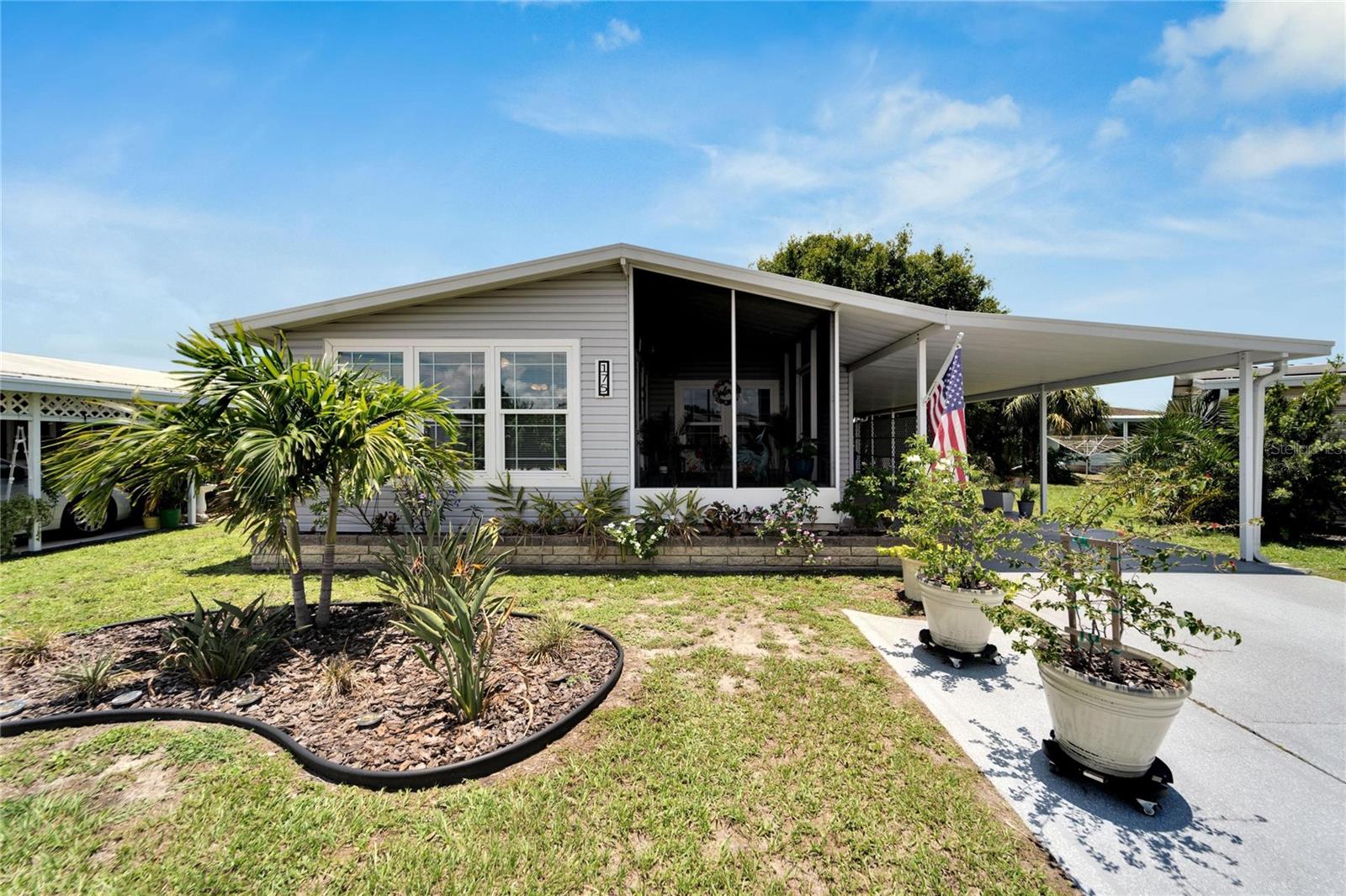 Saint Thomas Cir, Apollo Beach, FL 33572