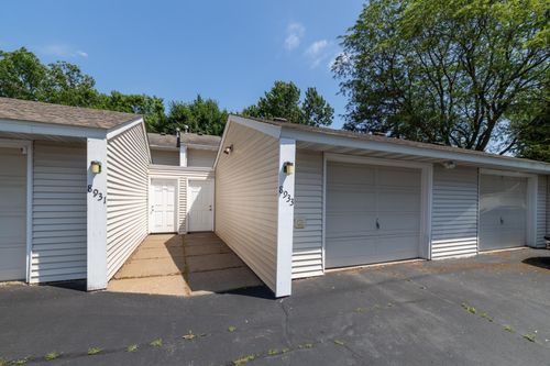8933 Ironwood Ave S, Cottage Grove, MN, 55016-3366 | Card Image