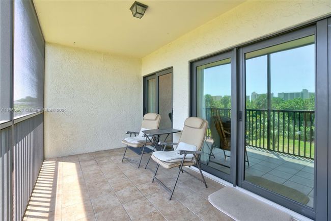 APT-305C - 300 N Highway A1a, Condo with 2 bedrooms, 2 bathrooms and null parking in Jupiter FL | Image 13