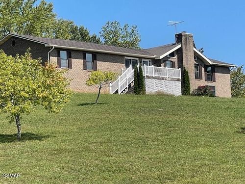 924 Crest Ct, Seymour, TN, 37865-6044 | Card Image
