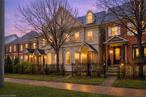 3486 Eglinton Ave W, Mississauga, ON, L5M7P4 | Card Image